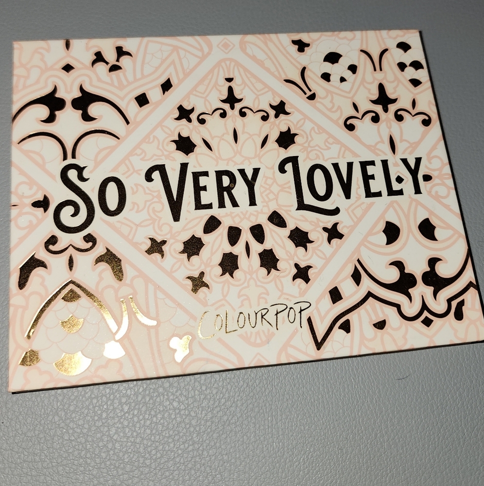 ColourPop So Very Lovely Wall Art Decor - Pink and Gold